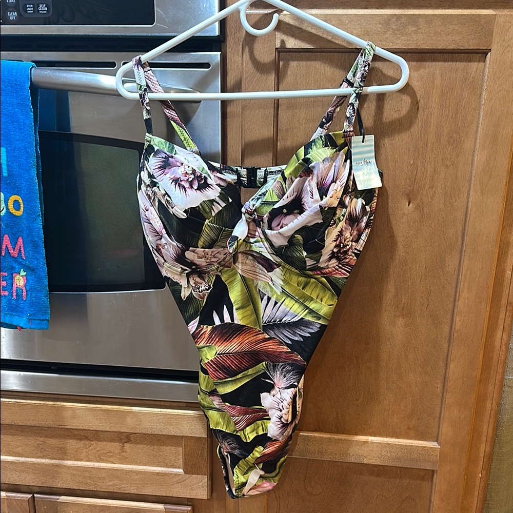 Pour Moi 38F new Tropical Floral One-Piece Swimsuit orchid luxe padded halter